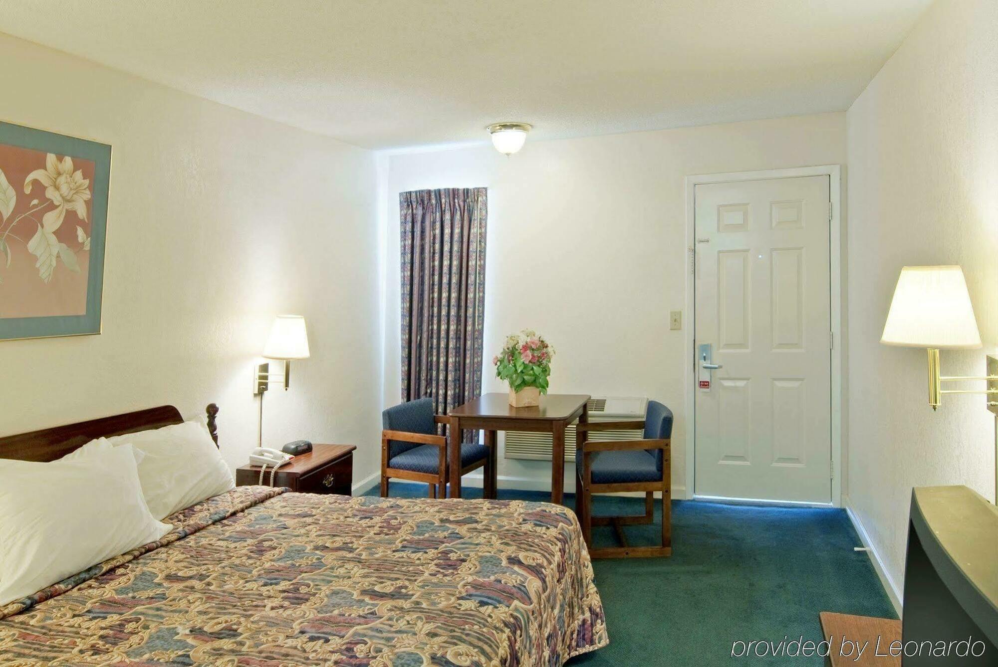 Travel Inn Of Buford Bilik gambar